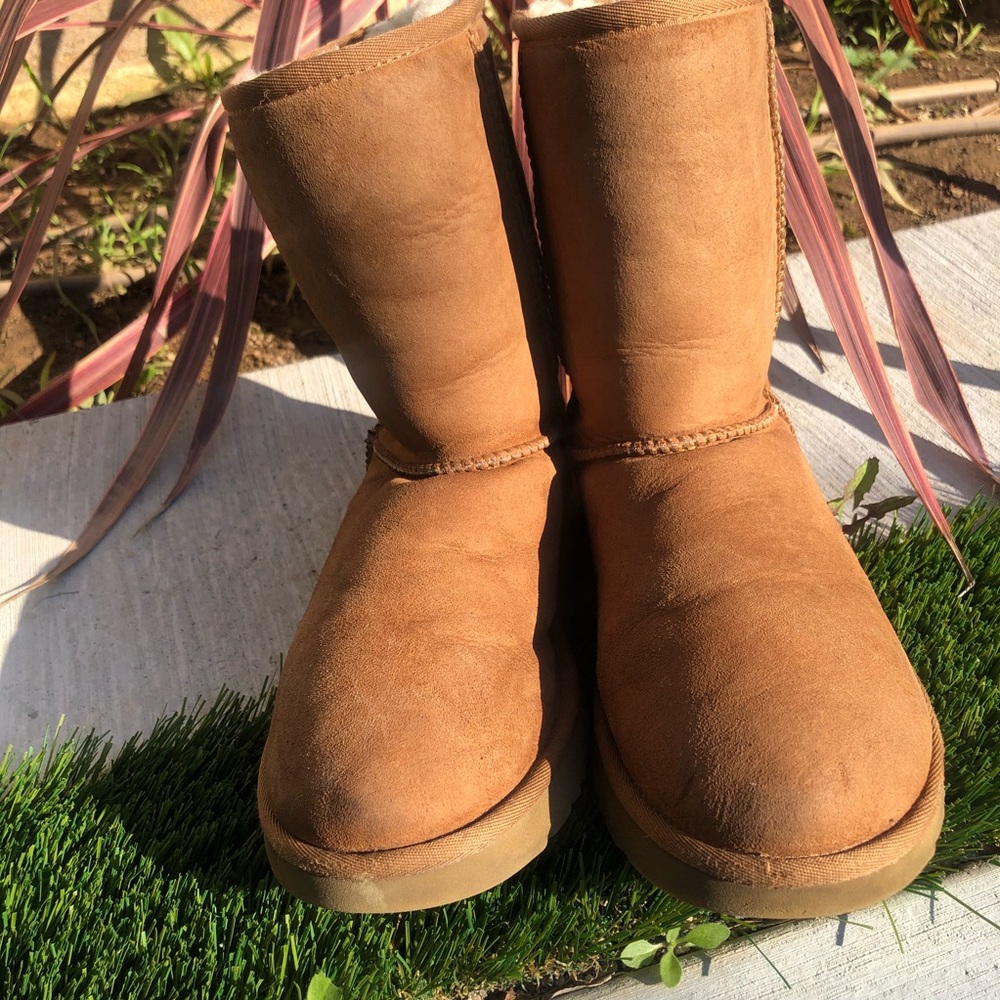 Ugg boot size 8🌸